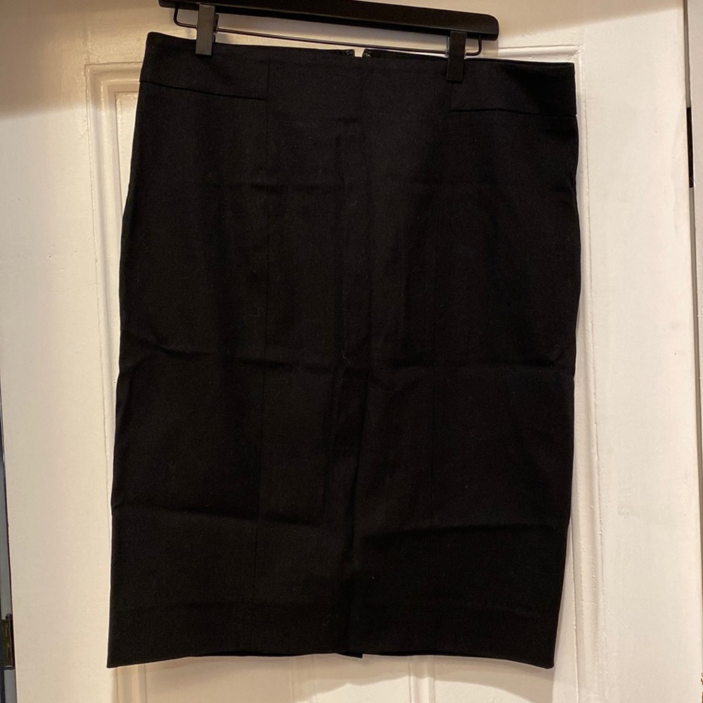Gap Stretch Pencil Skirt